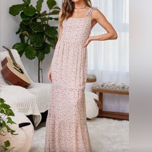 Lulu's Floral Maxi Dress in Cream and Pink